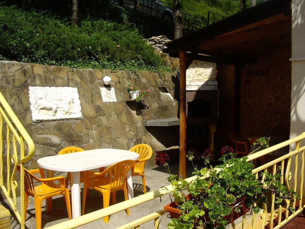 Guest House Rusalka Shipkovo  Esterno foto
