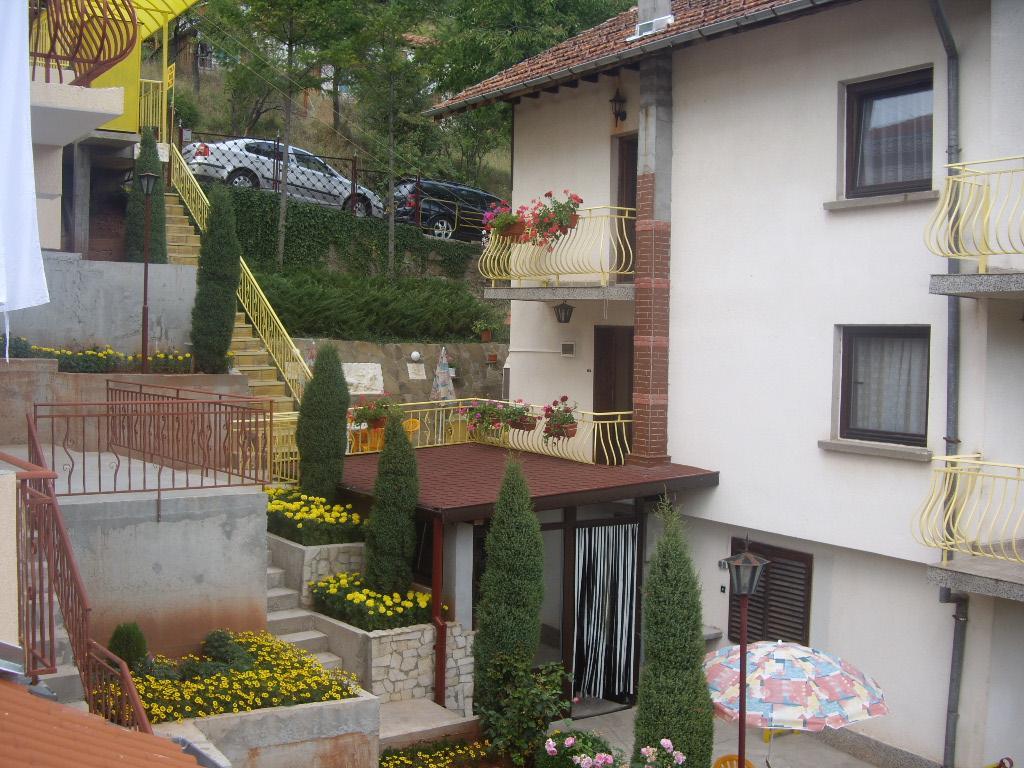 Guest House Rusalka Shipkovo  Esterno foto